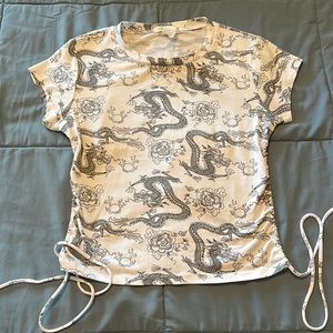 Top, laces in the back🐉